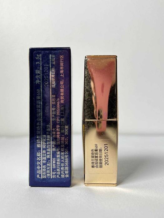 Губна помада Estee Lauder Pure Color