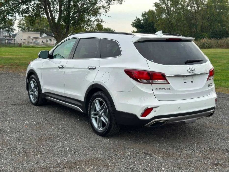 Hyundai Santa Fe Limited Ultimate      2017