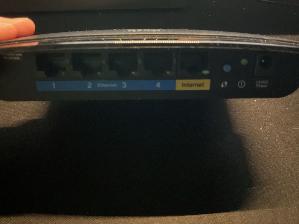 Linksys (Cisco) E1200
