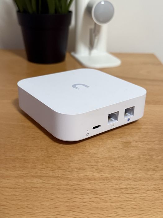 Ubiquiti UXG Lite