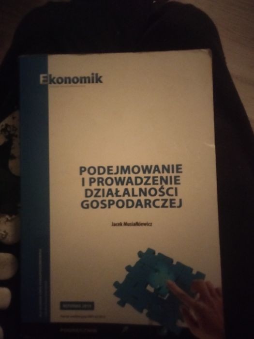 Sprzedam ksiązke do działalności gospodarczej