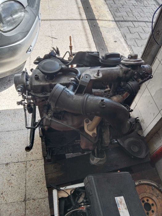 Motor VW 1.9 TDI 110 cv - referência ASV