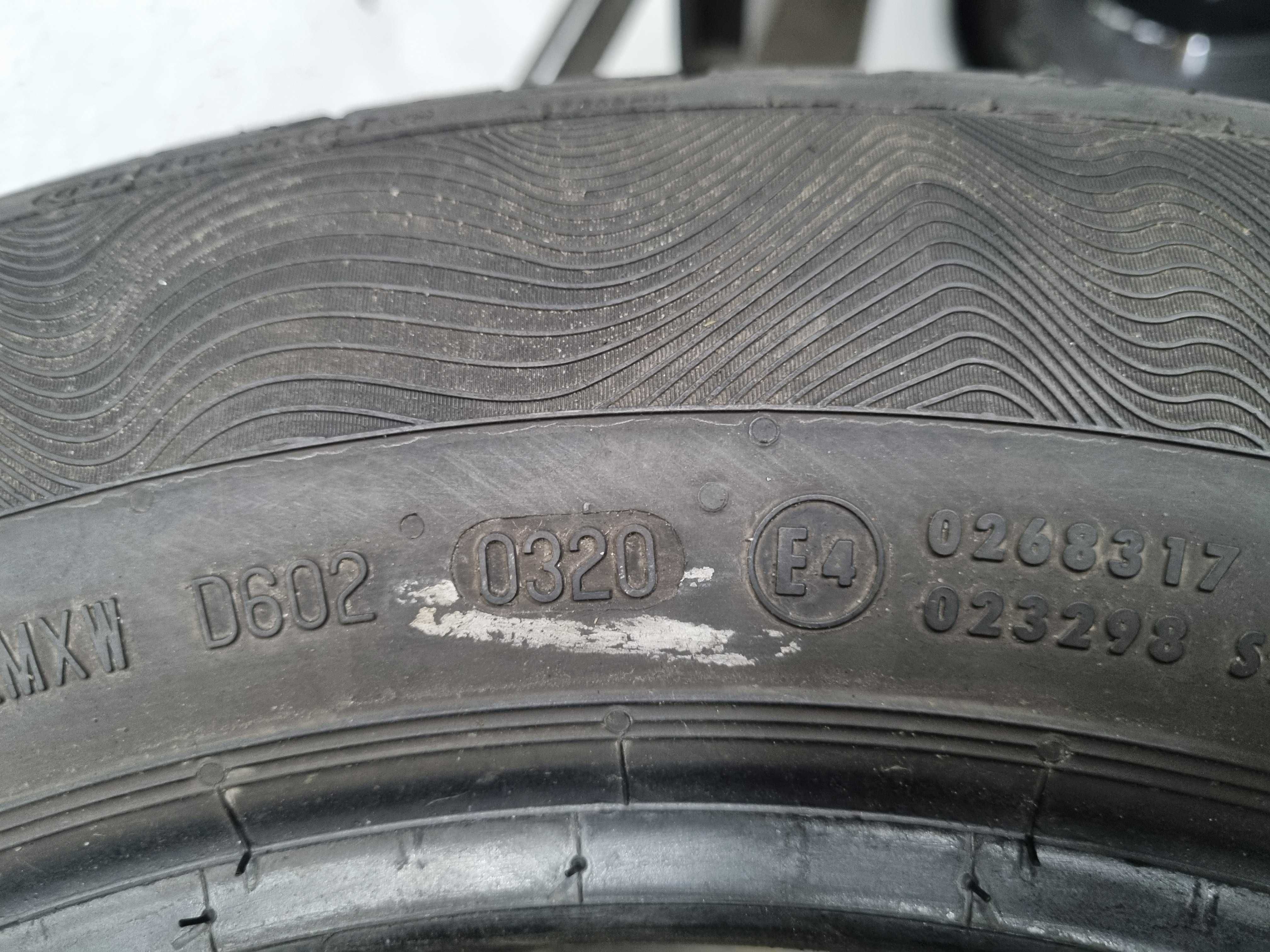 205/60/16 92V Continental ContiPremiumContact 5 SSR * RSC D.0320