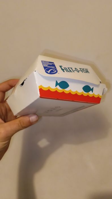 Filetofish, fishburger, filet-o-fish McDonald box