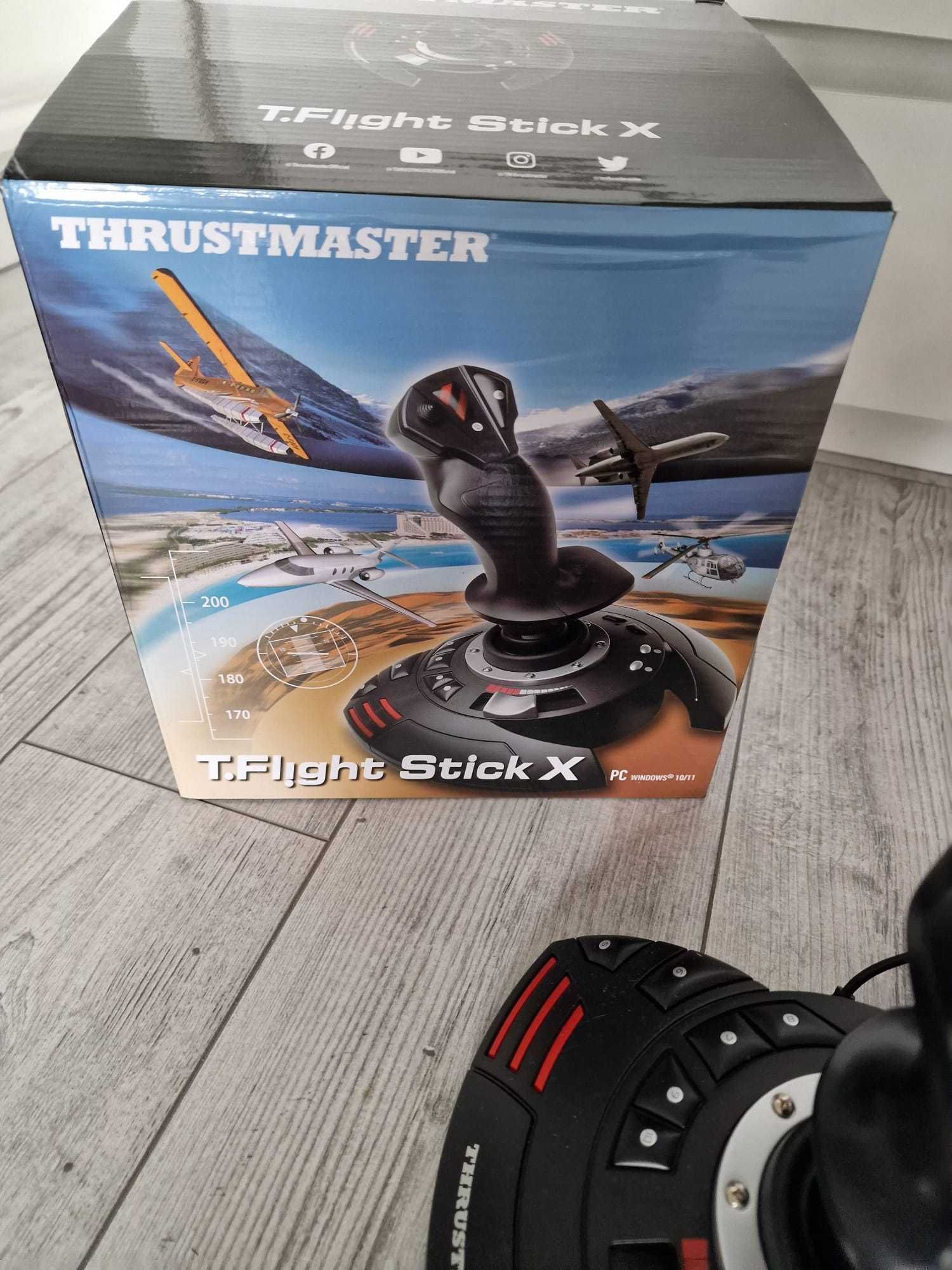 Thrustmaster T.Flight Stick X — joystick z obsługą steru kierunku, pro