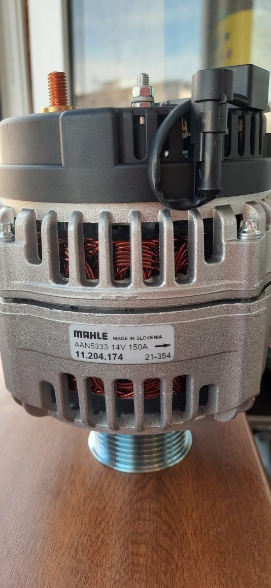 Генератор MAHLE MG 30 14 v/150 A