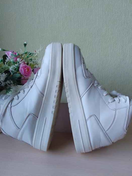 кросівки хайтопи New Yorker 41 розмір