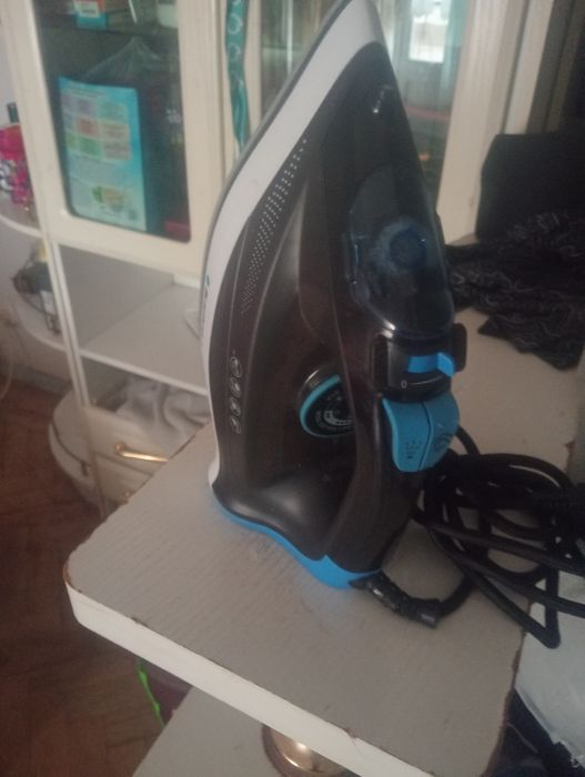 Ferro a vapor a trabalhar bem marca blaupunkt