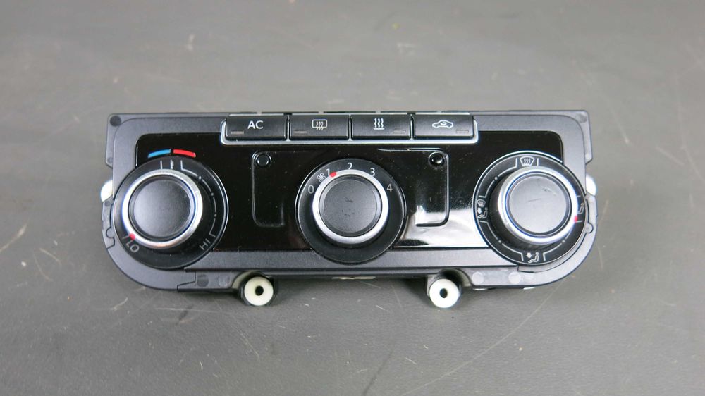 VW Volkswagen Caddy 2012 panel sterowania nawiewem klimatyzacji