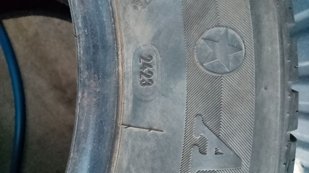Opony 185/65R14 wielosezonowe z 23r. Jak Nowe