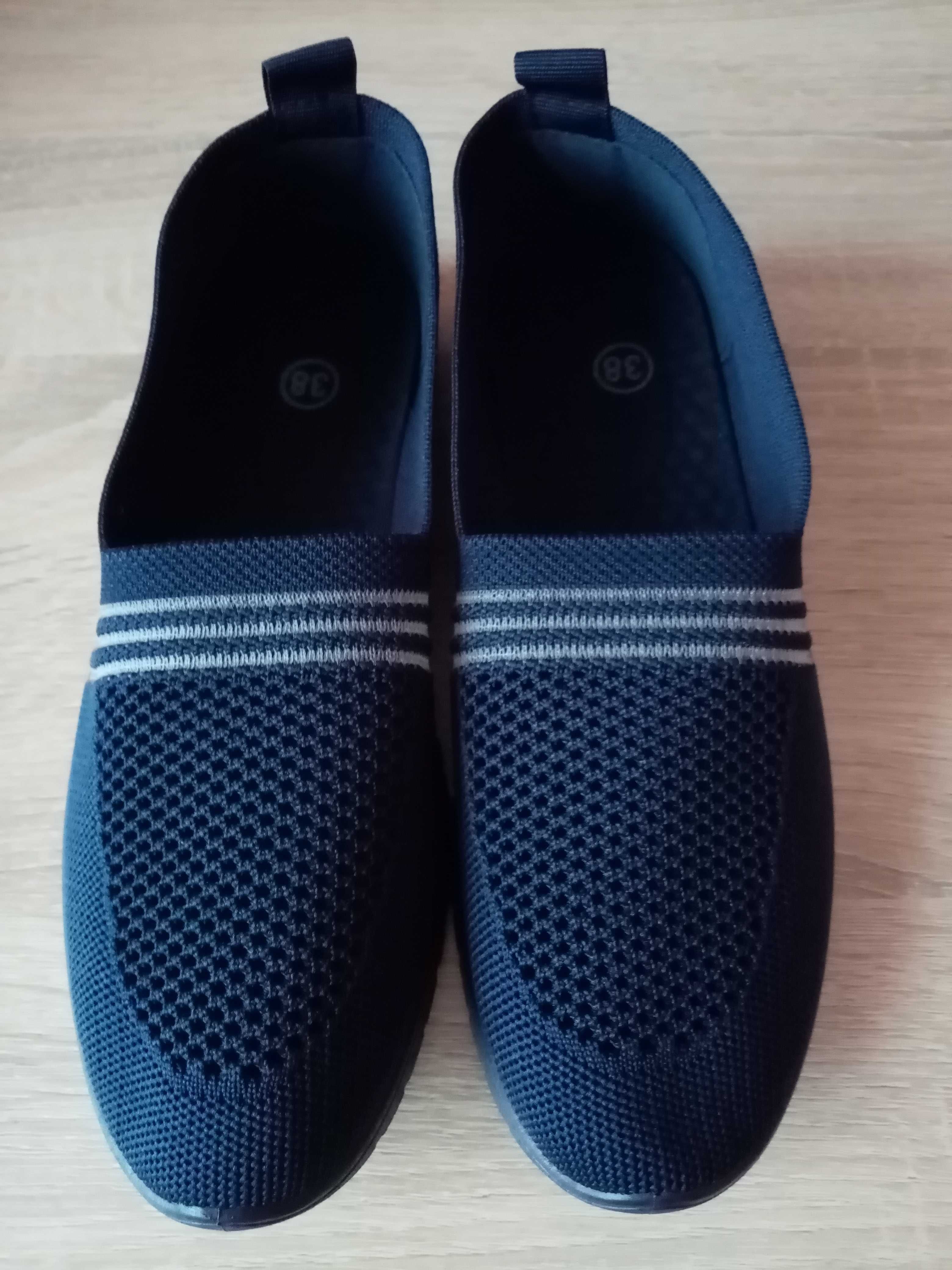 Buty granatowe, rozmiar 38