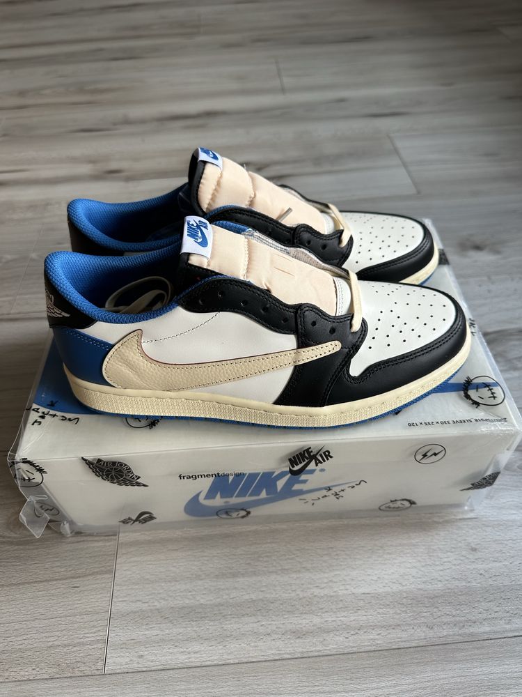 Jordan 1 x Travis Scott x Fragment
