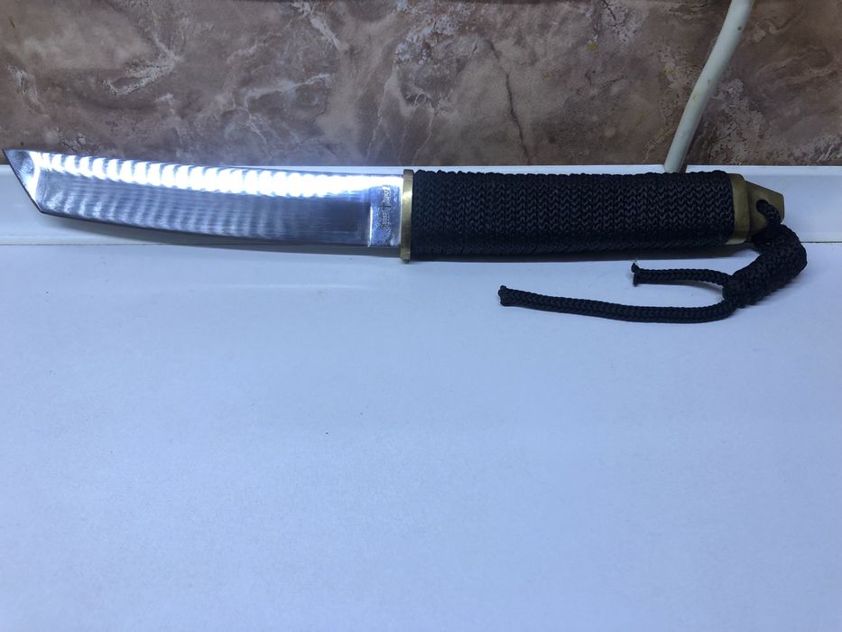 Нож хозяйственный