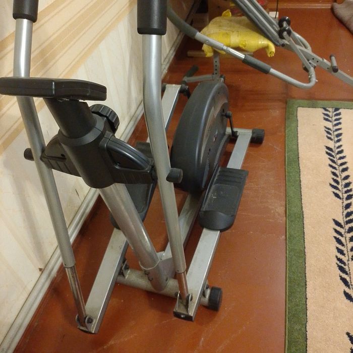 Тренажер орбитрек