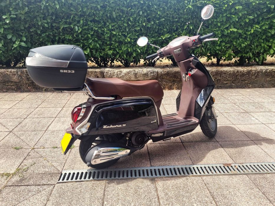Scooter keeway Zahara