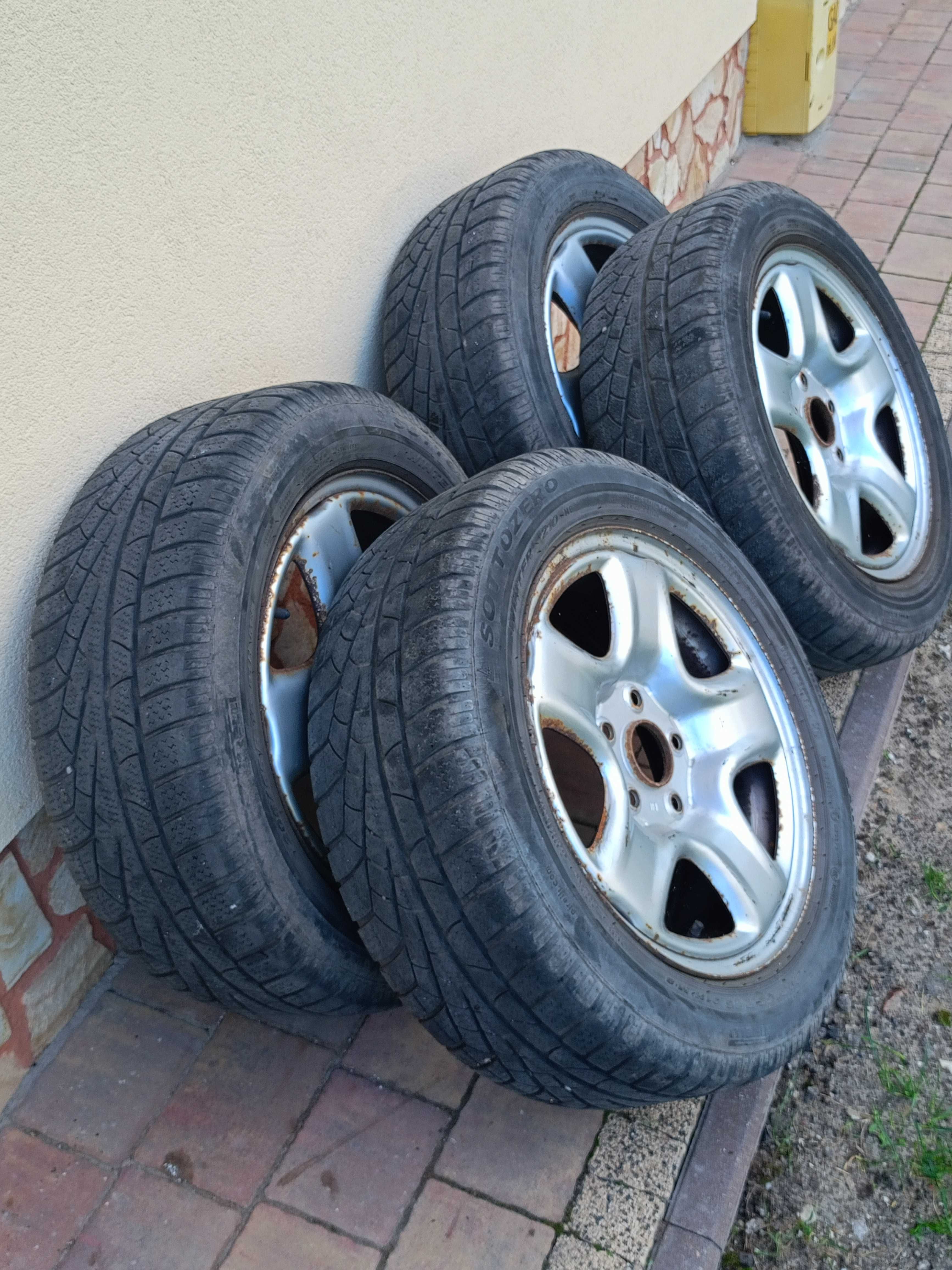 Komplet 4 kół zimowych Toyota 205/55/R16