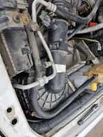 Nissan Patrol Y61  filtr obudowa filtra powietrza