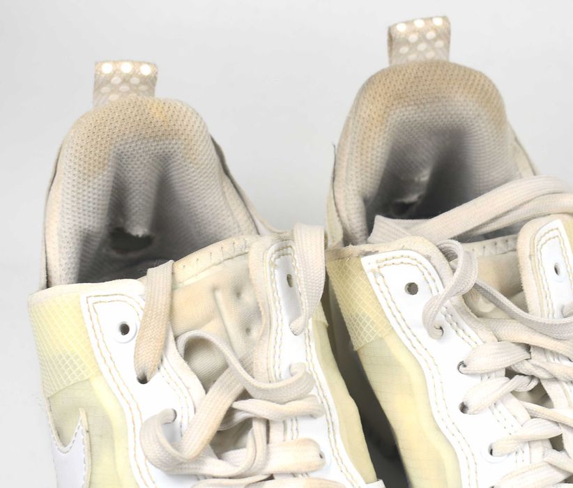 Używane z wadą Nike Air Force 1 React dm0573 roz. 41