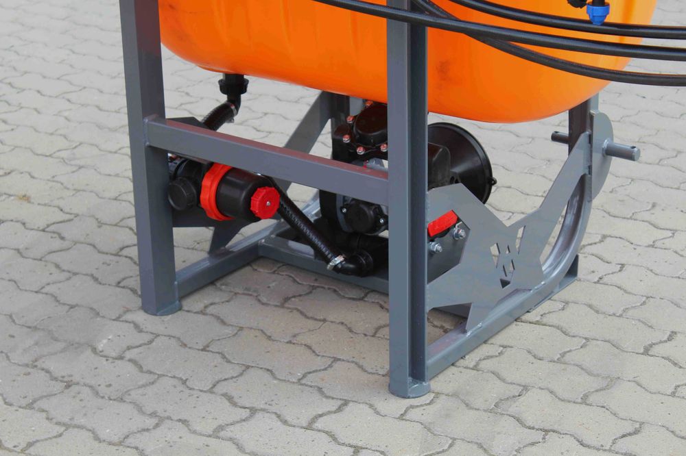 Обприскувач VINMET ВІД 200 л оприскувач навісний для трактора ВІНМЕТ