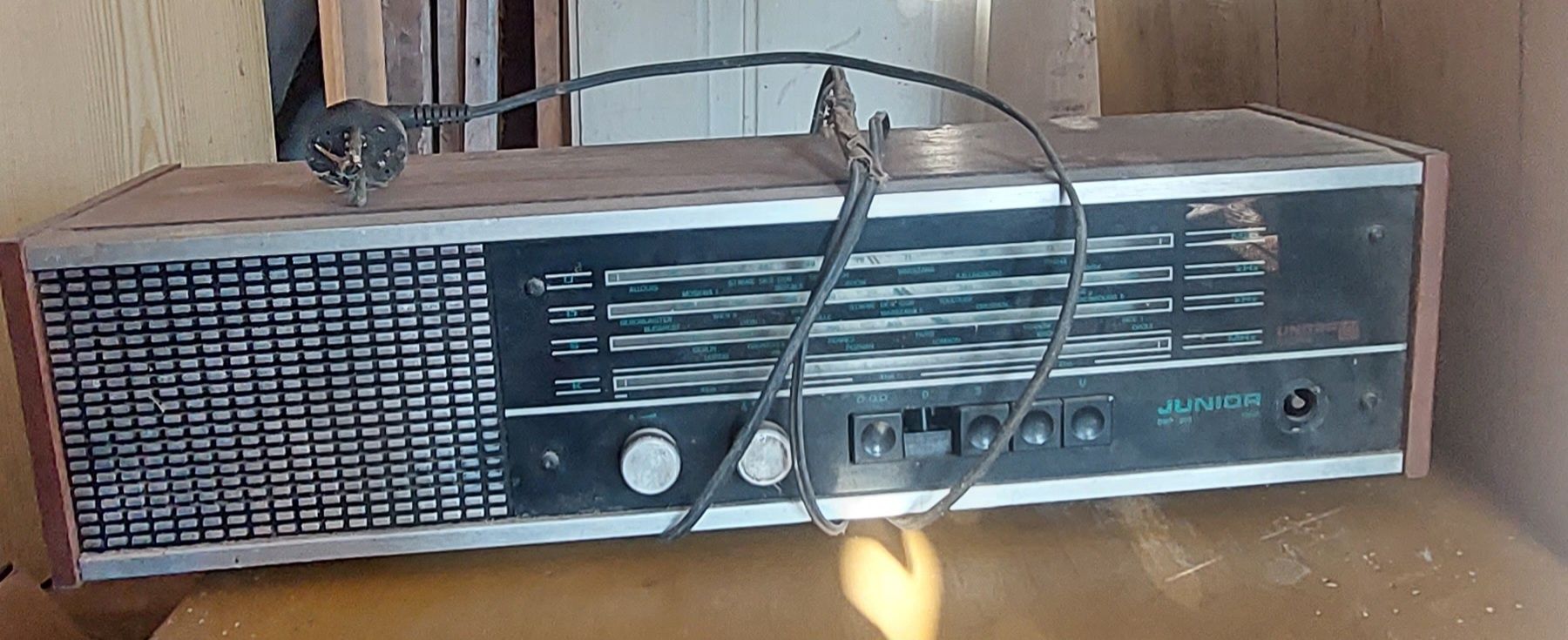 Stare radio JUNIOR