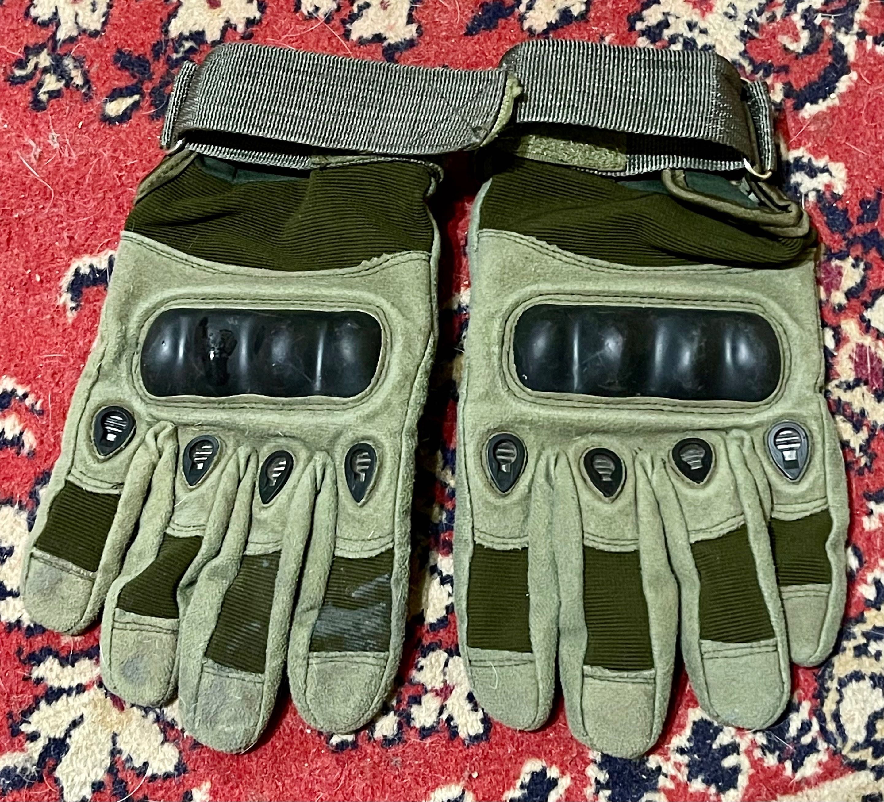Тактические перчатки зеленые демисезонные с защитой костяшек