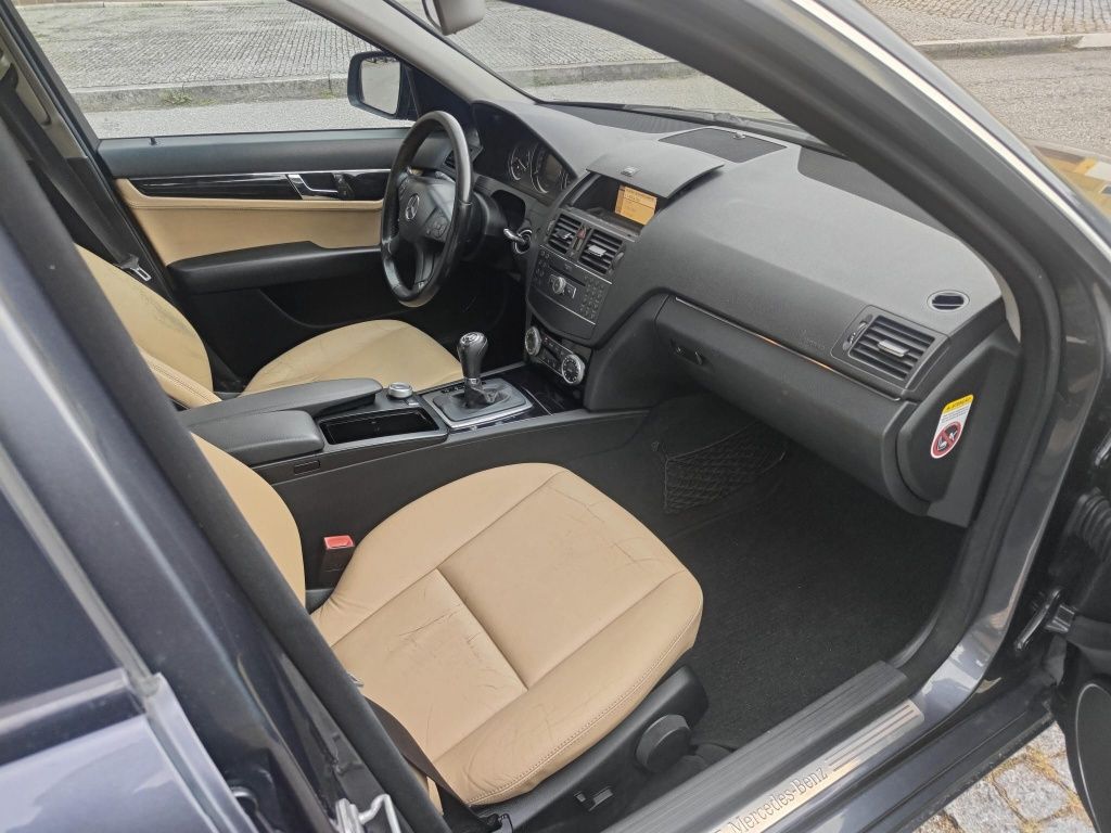 Mercedes C220 Caixa Automática