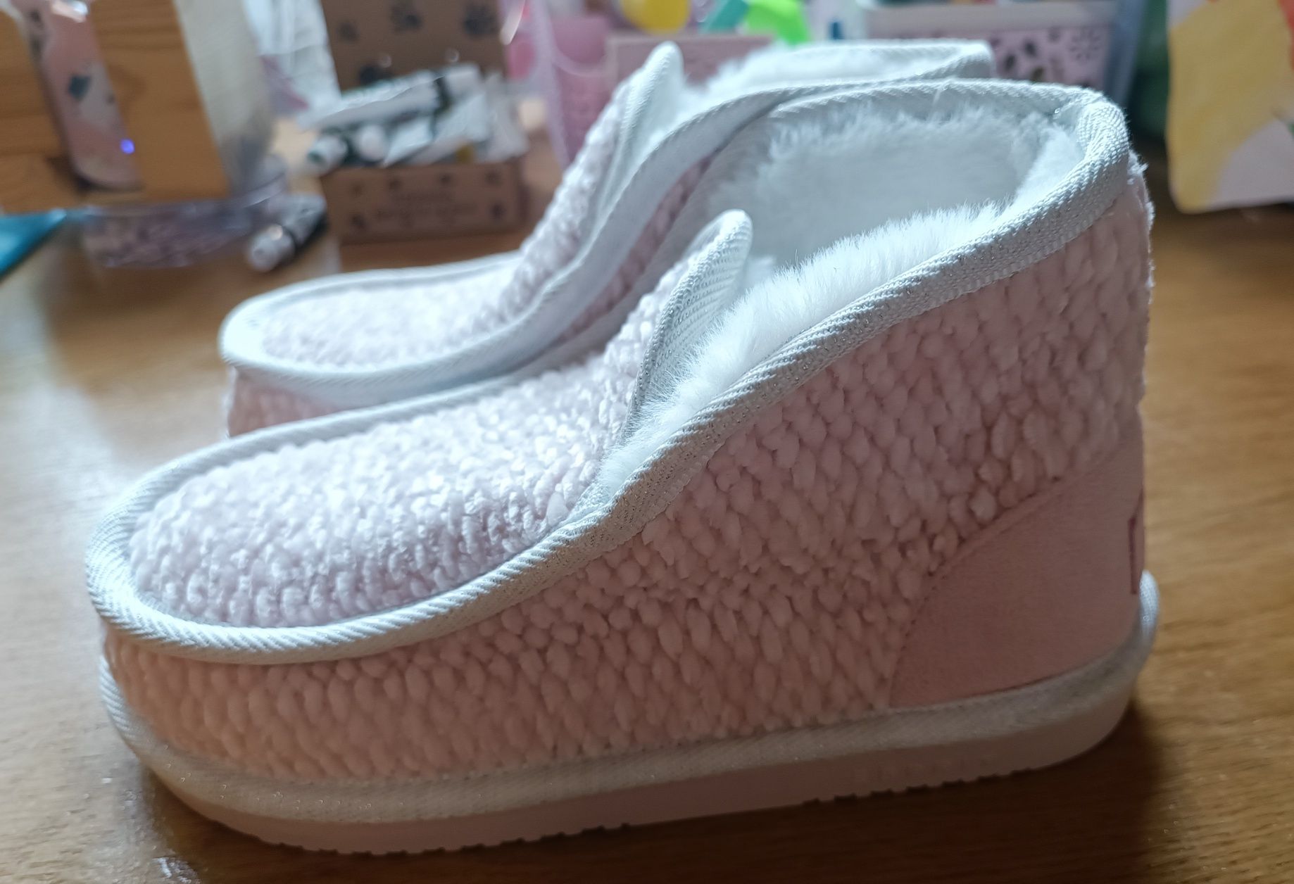 Капці, теплі тапочки esprit 33 розмір, 20.5 см