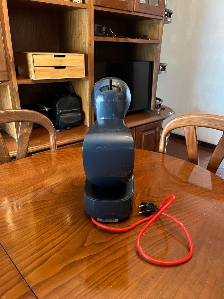 Vendo Máquina de Café Krups Dolce Gusto Infinissima KP173B10 + Descalc