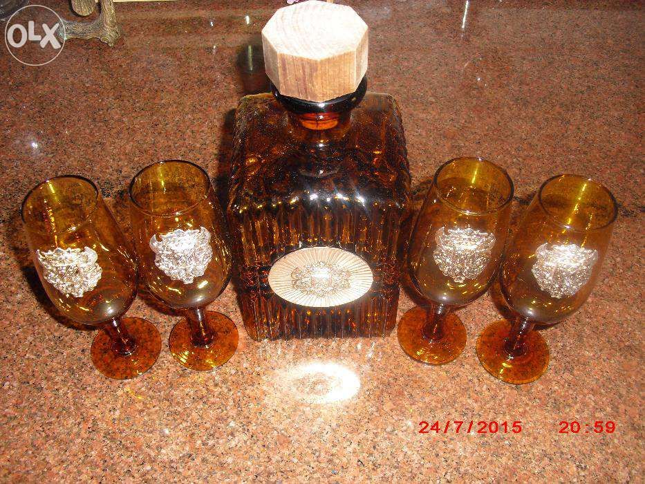 conjunto de licor