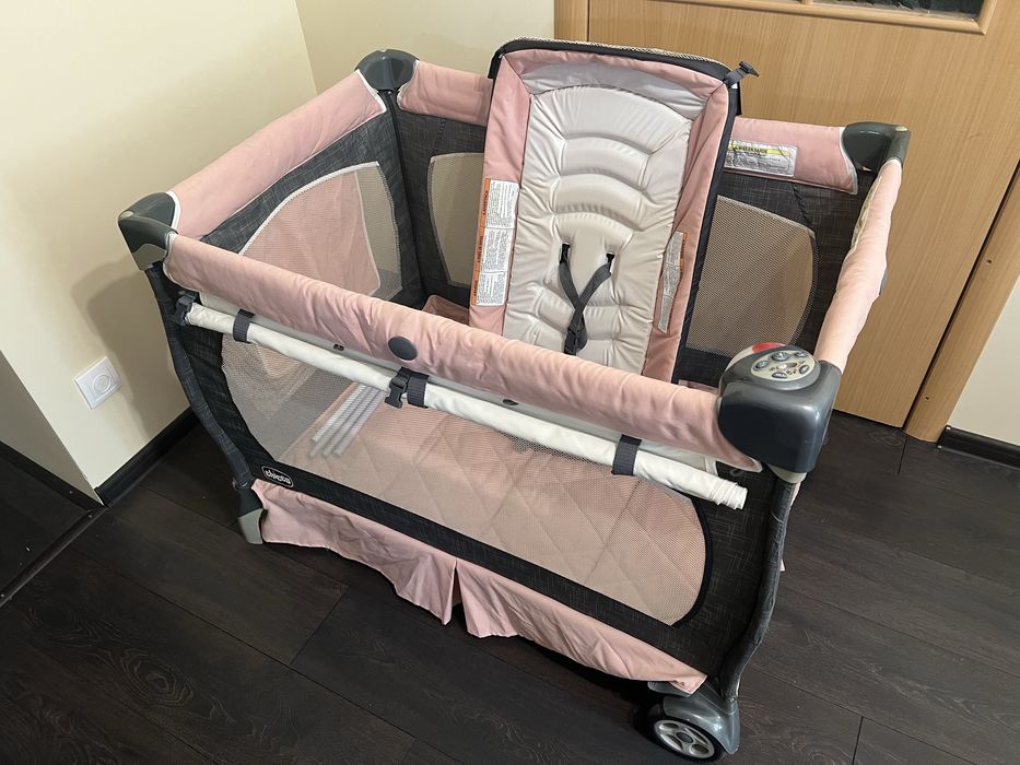 Ліжко-манеж «Chicco»