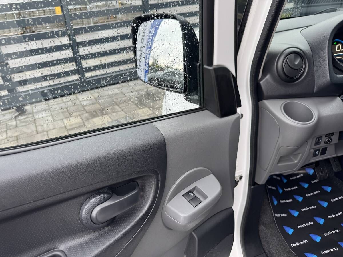 Nissan e-NV200 2019 freshauto