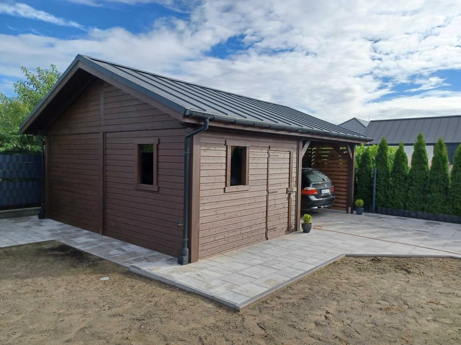 Wiata z domkiem ogrodowym