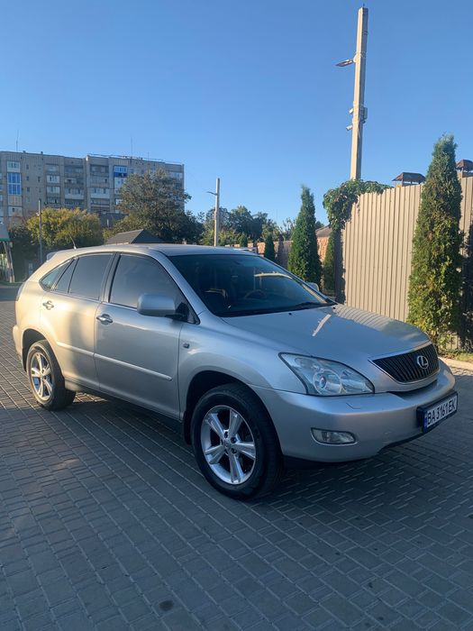 Продам автомобіль Lexus