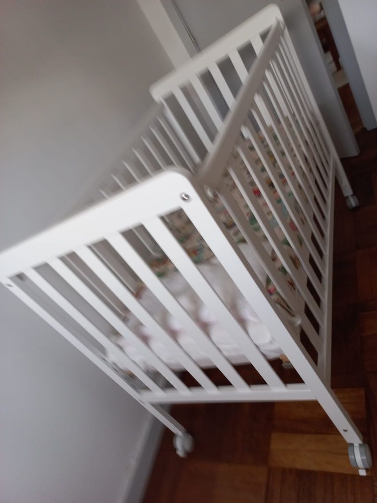 Cama Bebé Conforto Madeira
