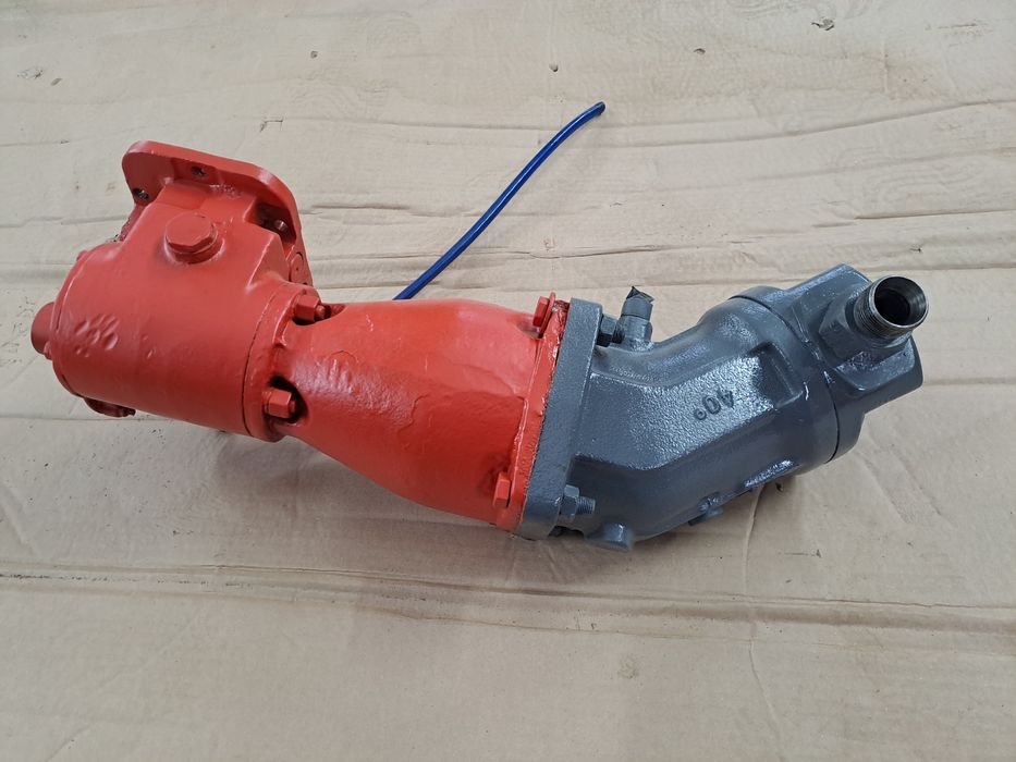 Аксеально поршневий насос з роздаткою для камаза , гідромотор , насос