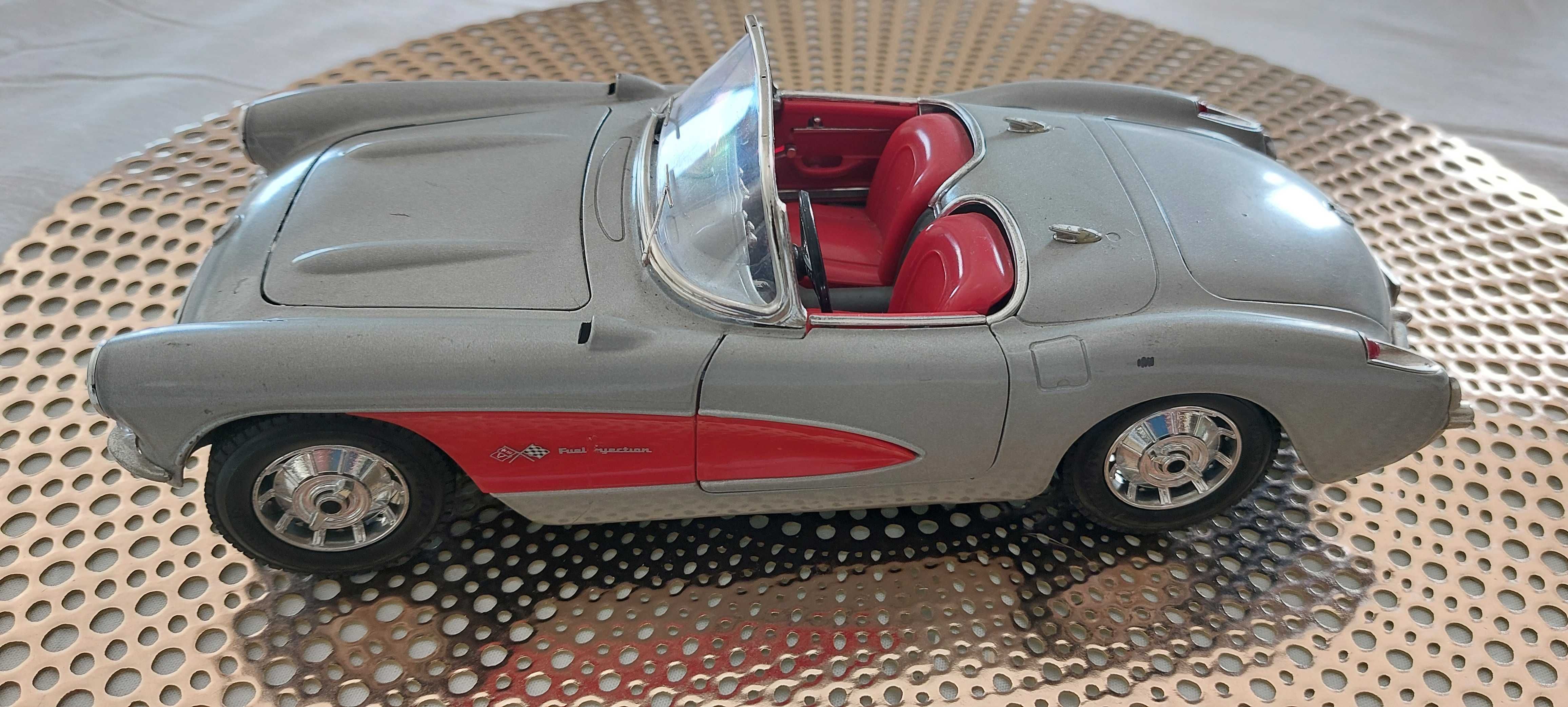 Carro burago antigo 1/18 chevrolet corvette 1957