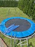 Trampolina  2.5 m.bez siatki  z drabinka.