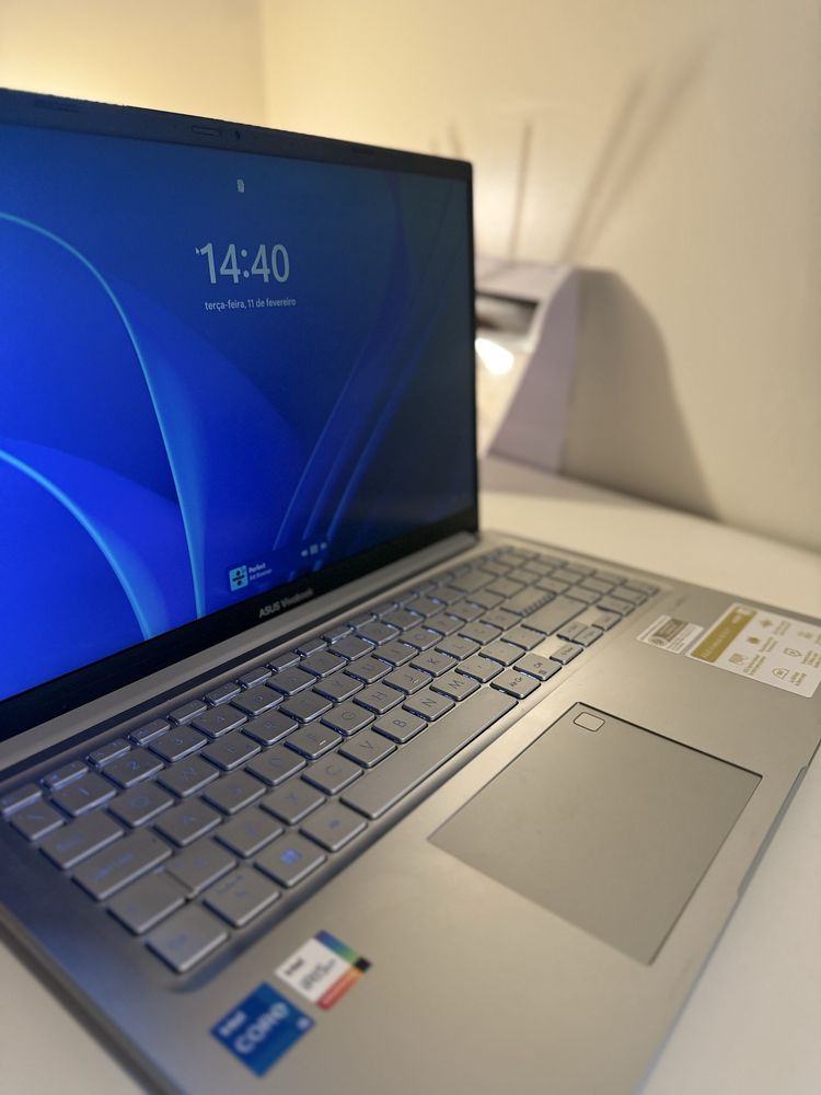 Notebook ASUS- core i5(12ger), 16gb, 540ssd, Win11 - COMO NOVO