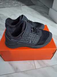 Buciki Nike r. 27,5