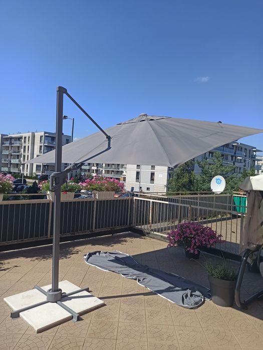 Parasol ogrodowy boczny GoodHome Menorca 3m + podstawa i pokrowiec

Op