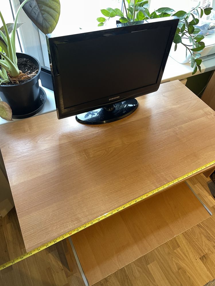 Biurko komputerowe , biurko do nauki duże z szufladą i półką 105x58 cm