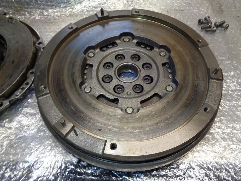 koŁo dwumasowe mondeo mk5 2.0 tdci 2019r 4x4 lift t7cp