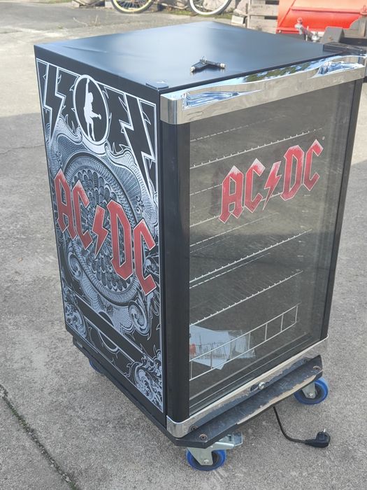 Chłodziarka do puszek napoje lodówka przeszklona