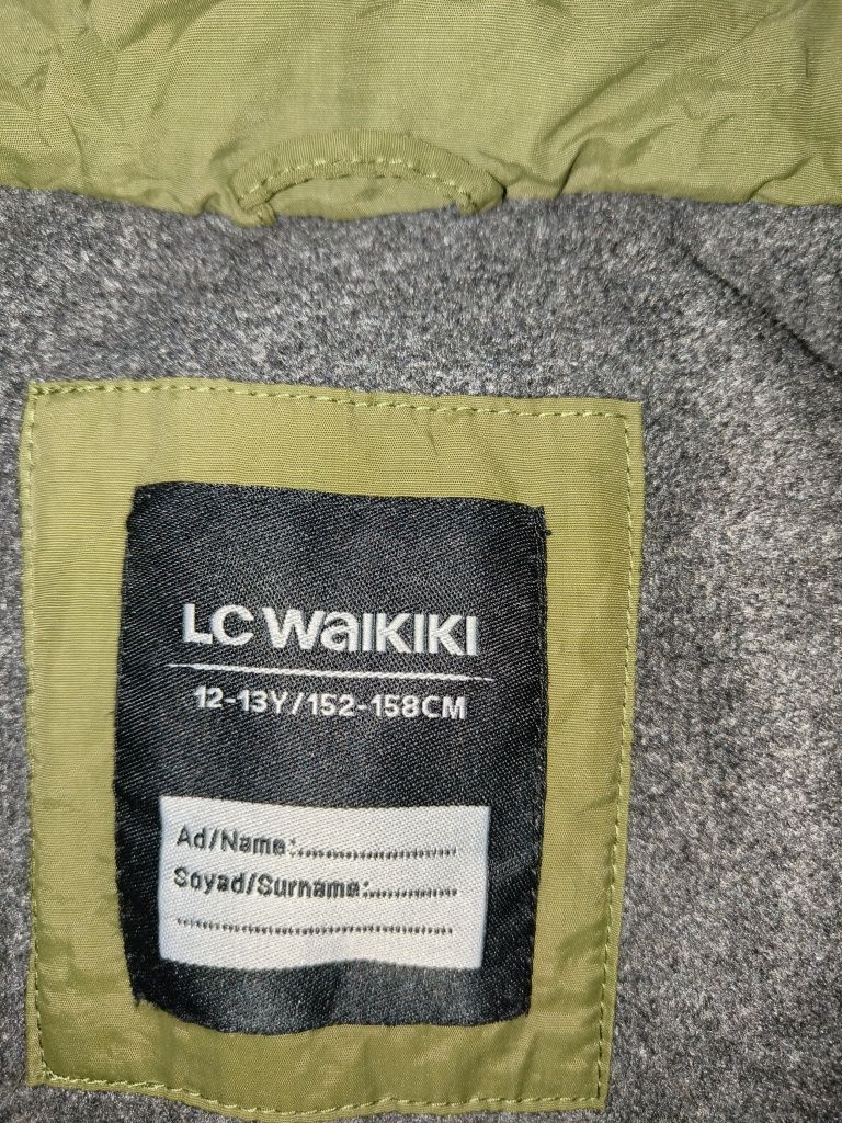 Зимова куртка на хлопчика LC WAIKIKI