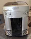 Automatyczny Ekspres do kawy Delonghi Magnifica 3200 S