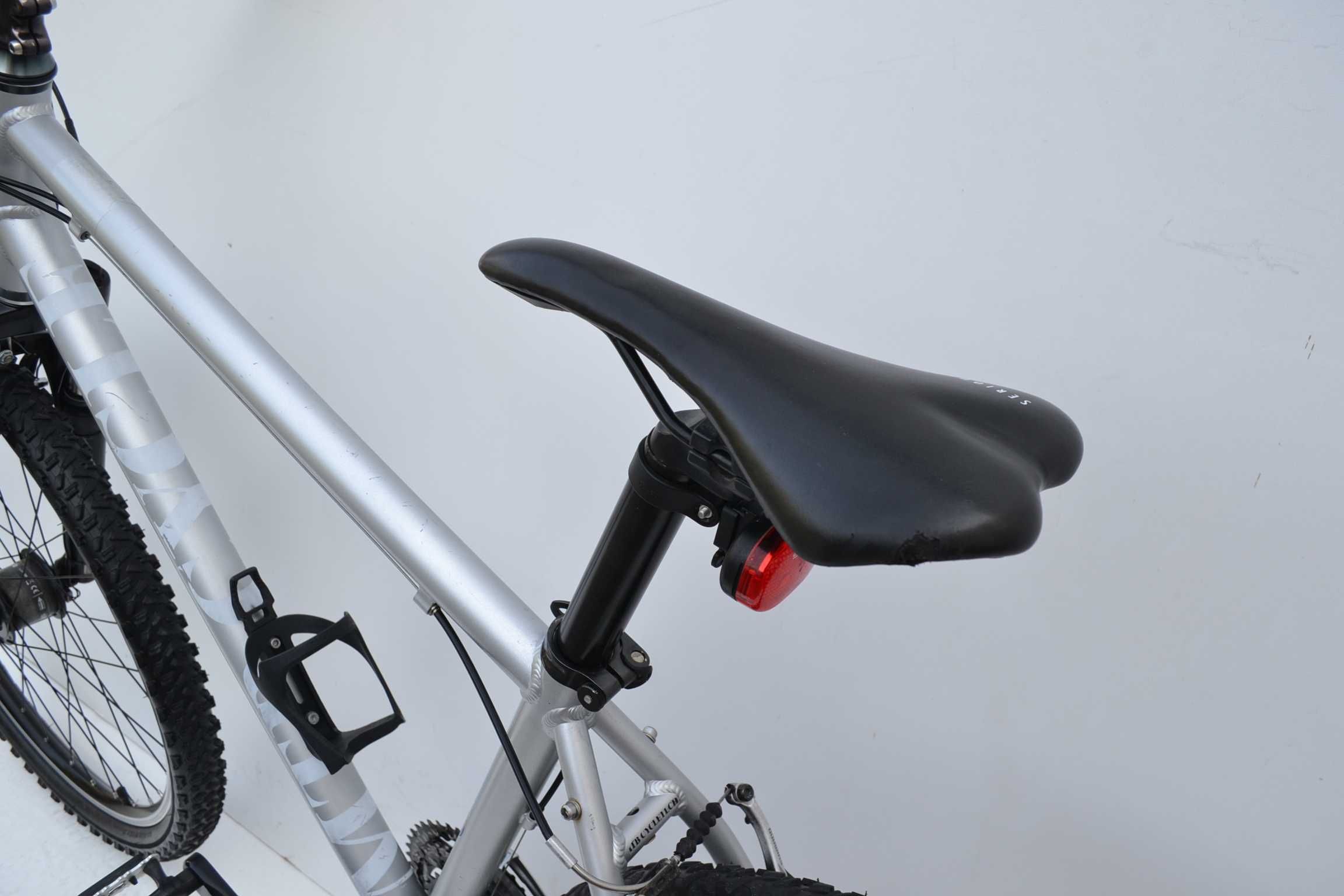 Szwajcarski rower górski MtbCycletech  koła 26 3x8 rama 17' M polecam