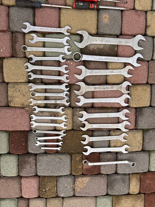 продаю хороший інструмент з Німеччини