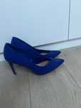 Buty szpilki Stradivarius