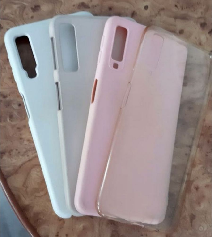 Комплект чохлів на samsung galaxy a7 2018, б/в.