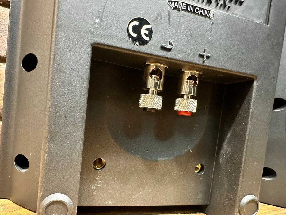 Kolumny Monitory KEF Q 8s SP 3364 AA